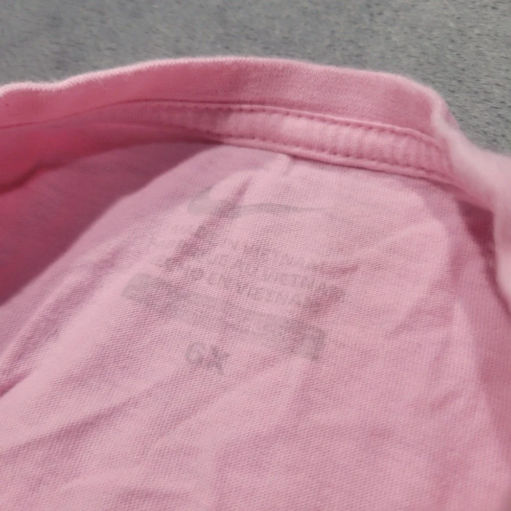 Nike T-Shirt Girls Pink Graphic Logo Glitter Swoosh‎ Activewear Sporty